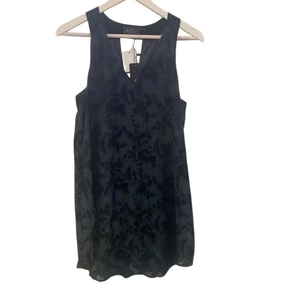 NWT ASTR small navy vneck sleeveless floral lined dress blouse